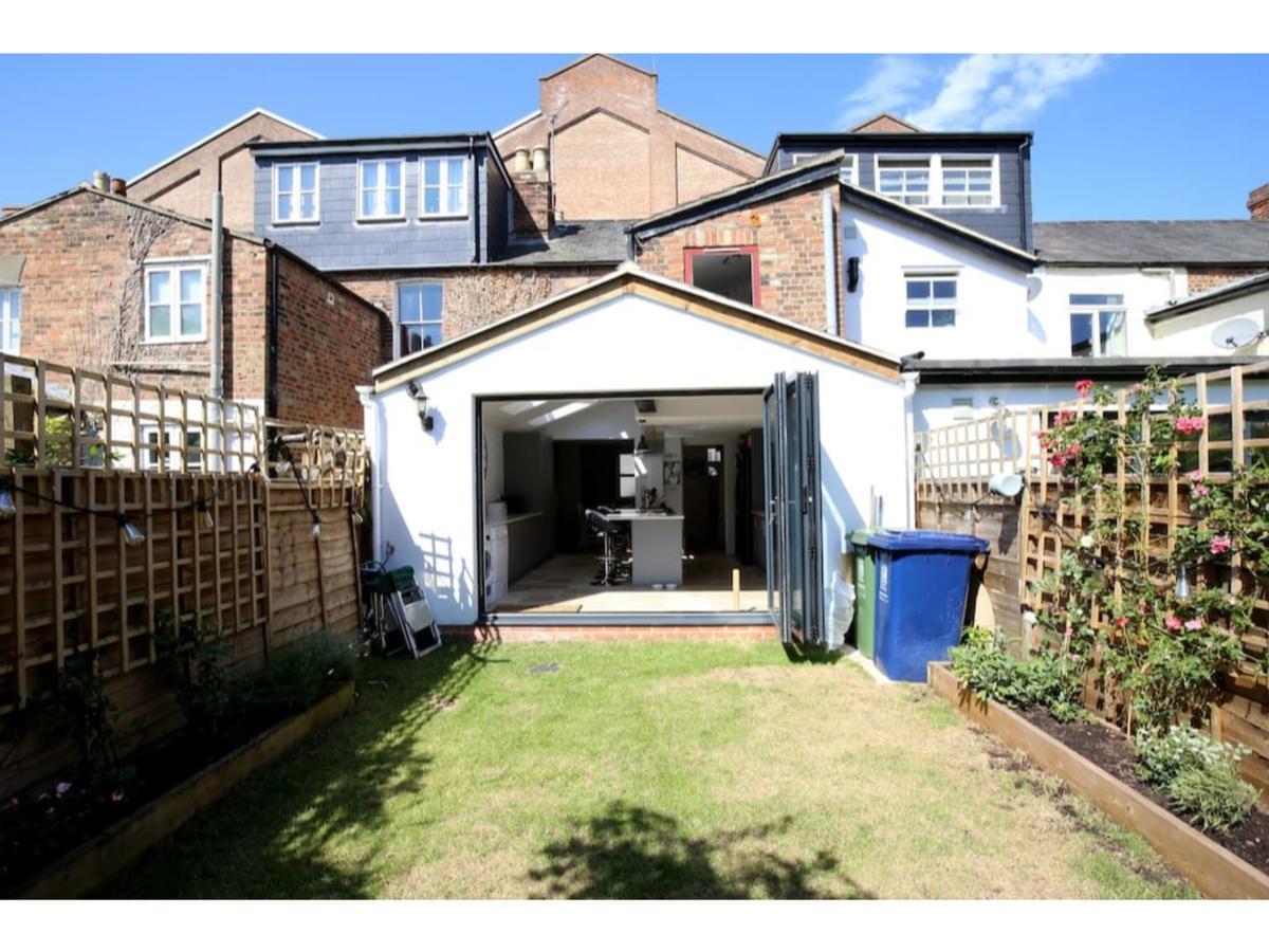 Modern, Chic 2Br Townhouse In Central Oxford Exterior photo